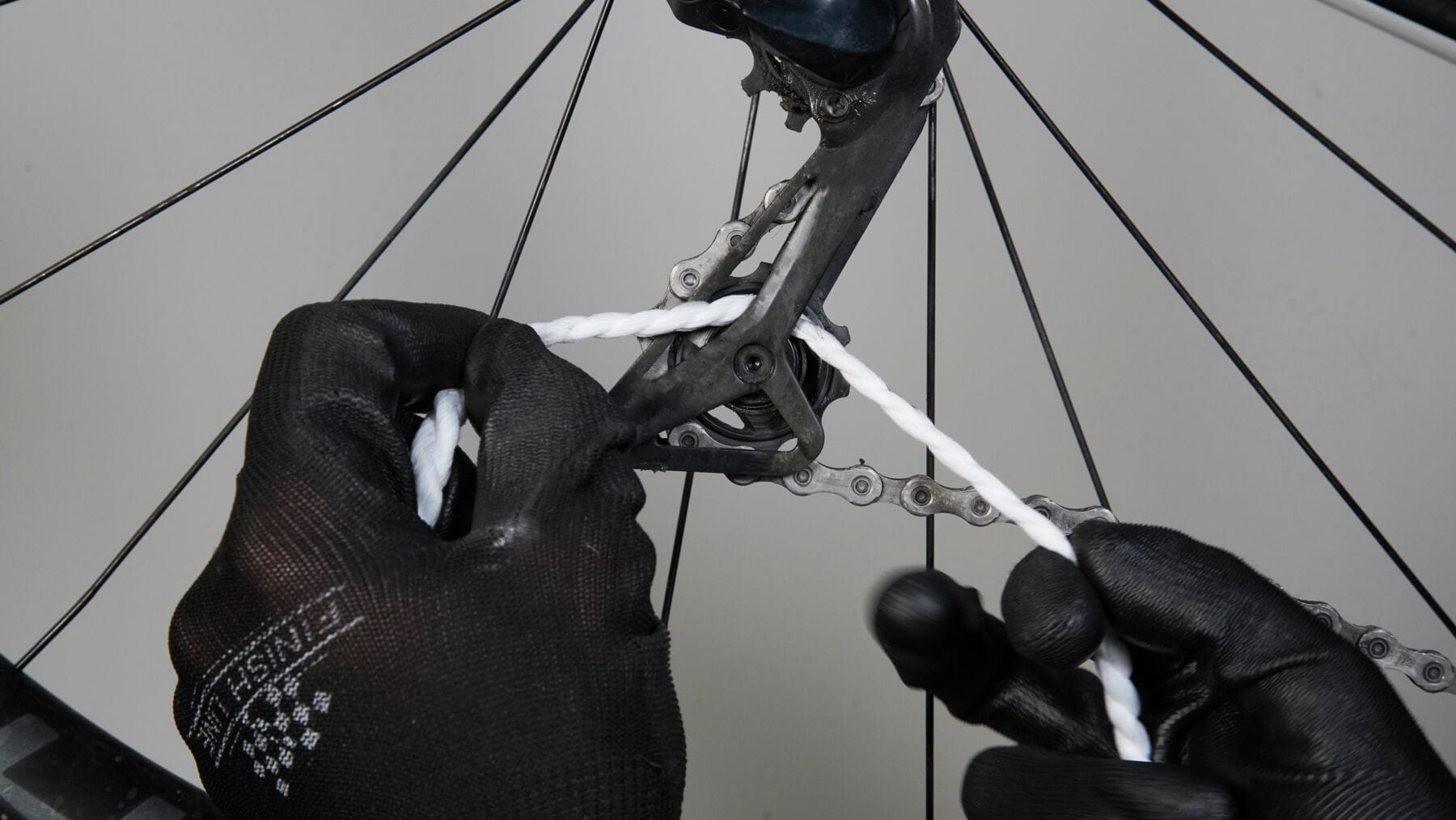 Finish Line Gear Floss 3